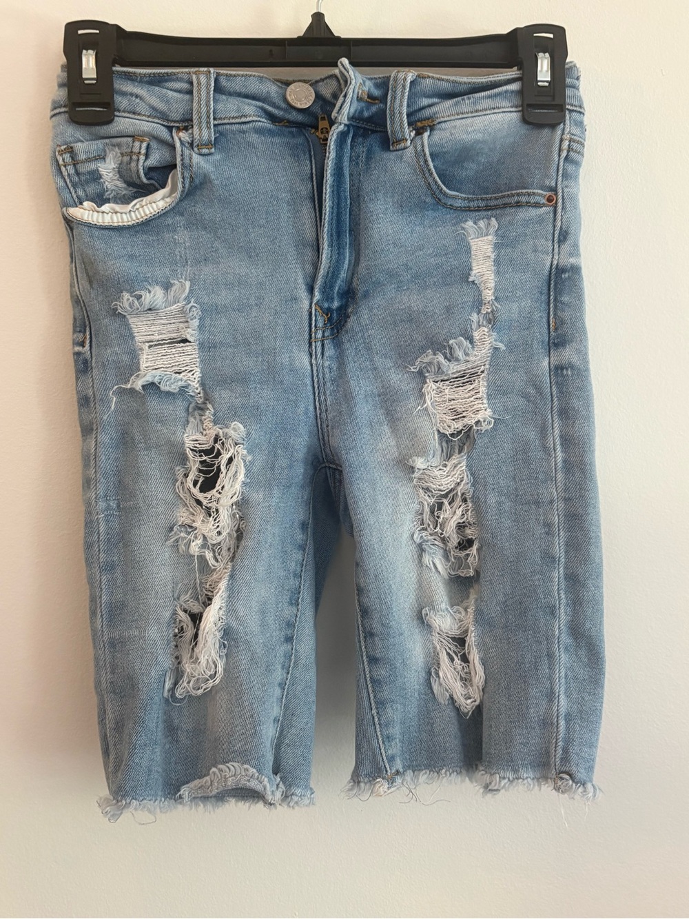 Wax Jean Collection Distressed Denim Bermuda Shorts Small Light Wash Y2K Jorts